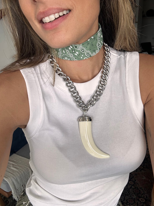 Collar Cadena gruesa D Blanco